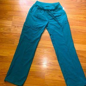 HUNTER GREEN infinity scrub bottoms